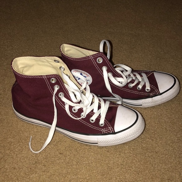 Converse Shoes - Burgundy High-top Converse